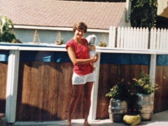 Cathy Carlson Laskowski with her daughter, Annie.
